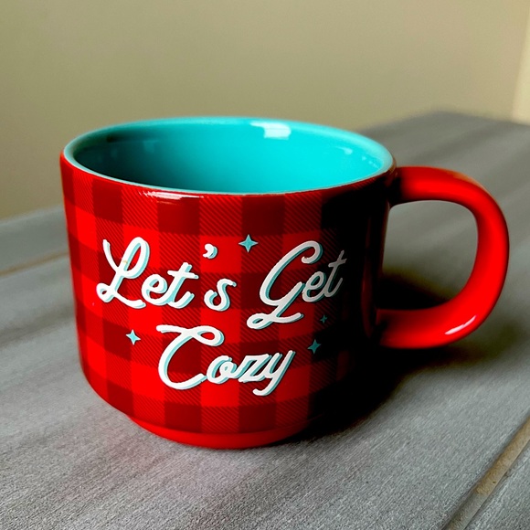 NWT Caribou “Let’s get Cozy” 2022 Coffee Mug  12oz Plaid Letters Christmas Mug - Picture 1 of 5